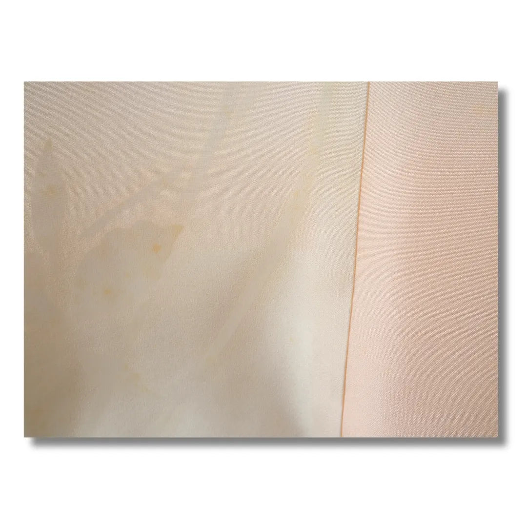 Flecken am Juban im Blatt
