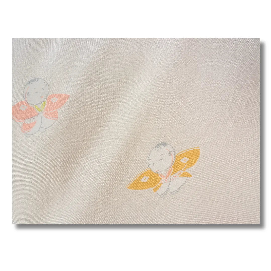 Stoffdetail Vintage Damen Juban creme rosa mit Figuren