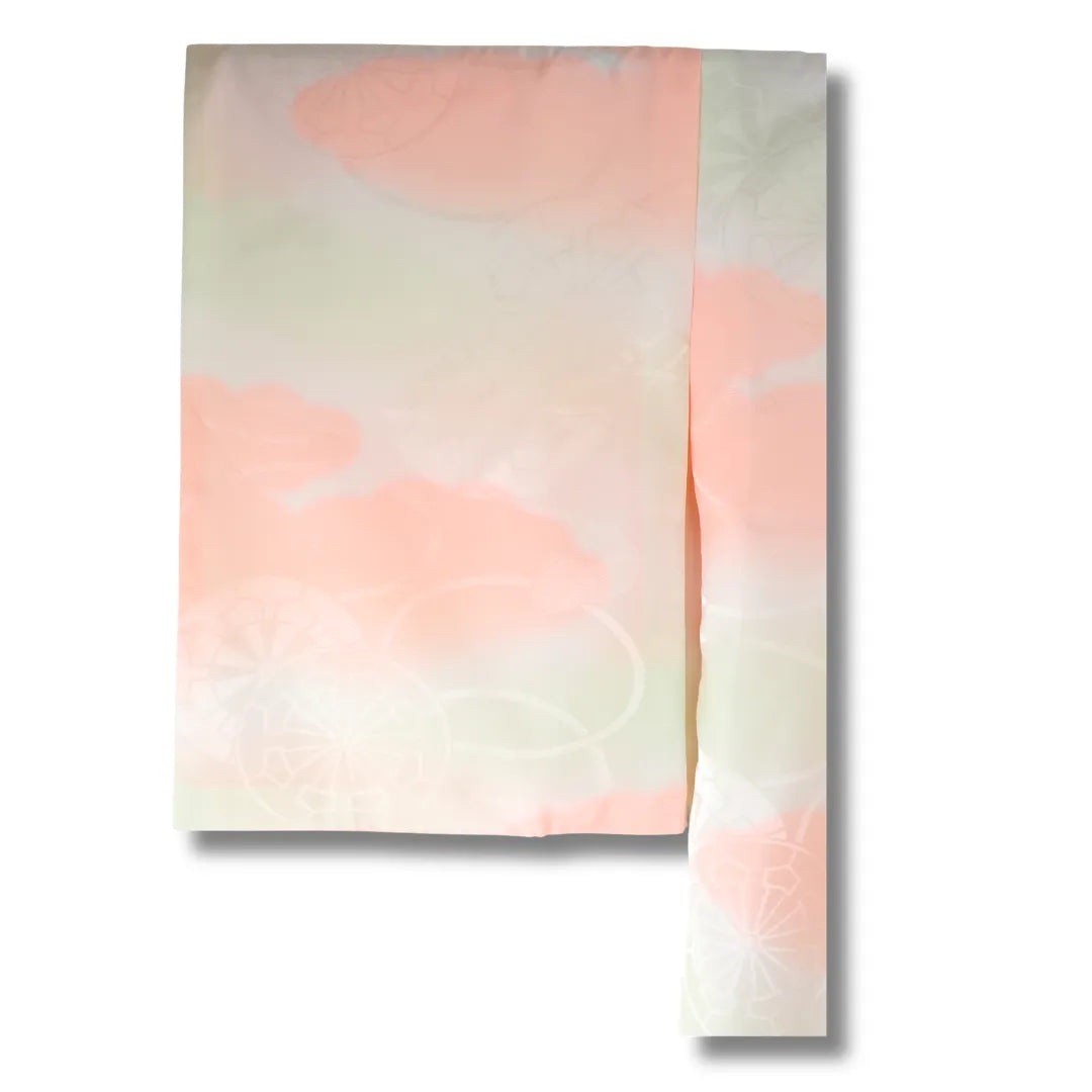 Seitenansicht des Vintage Damen Juban in Creme und Rosa