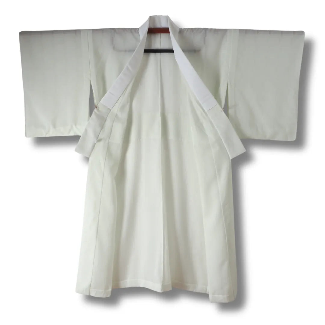 Vorderseite des traditionellen Vintage Juban aus Japan, geöffnet