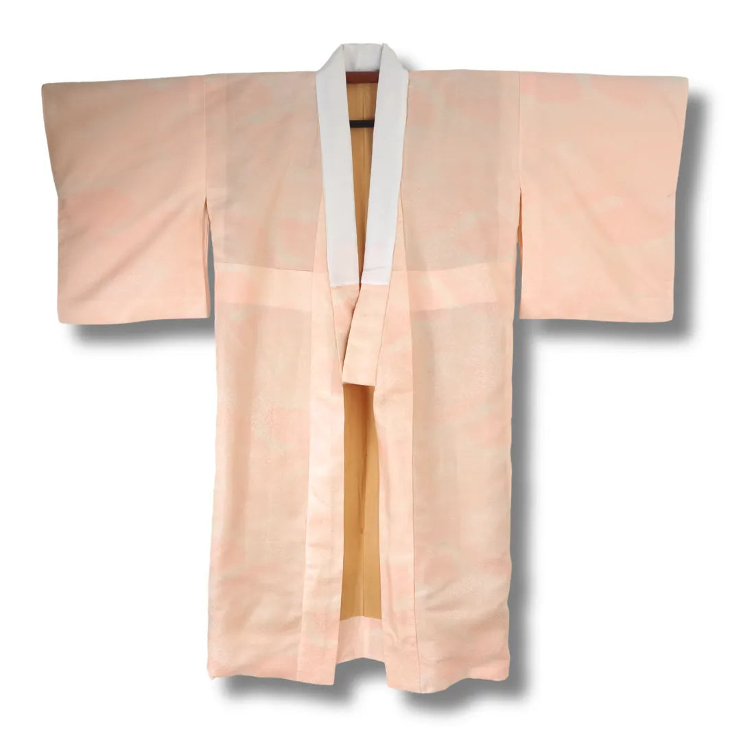 Vintage Nagajuban Damen rosa Vorderansicht mit Blättermuster