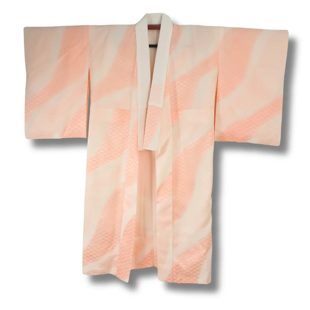 Vintage Naga Juban in Rosa und Creme mit geometrischem Dreiecksmuster Vorderansicht