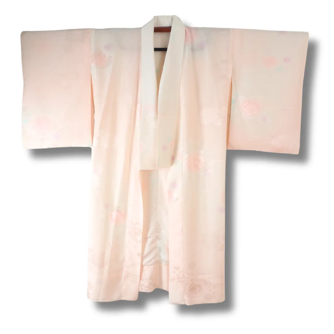 Vintage Damen Juban rosa mit pinken Blumen Vorderansicht