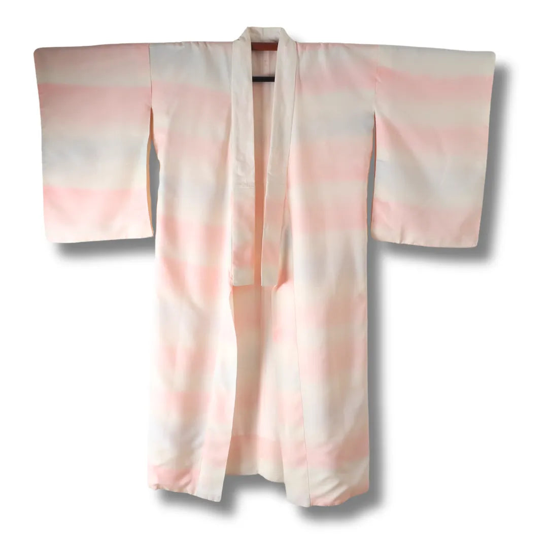 Vintage Juban in Rosa und Weiß mit Streifenmuster Vorderansicht