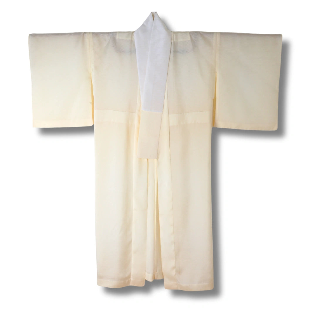 Vintage Damen Naga Juban creme mit feinen Streifen