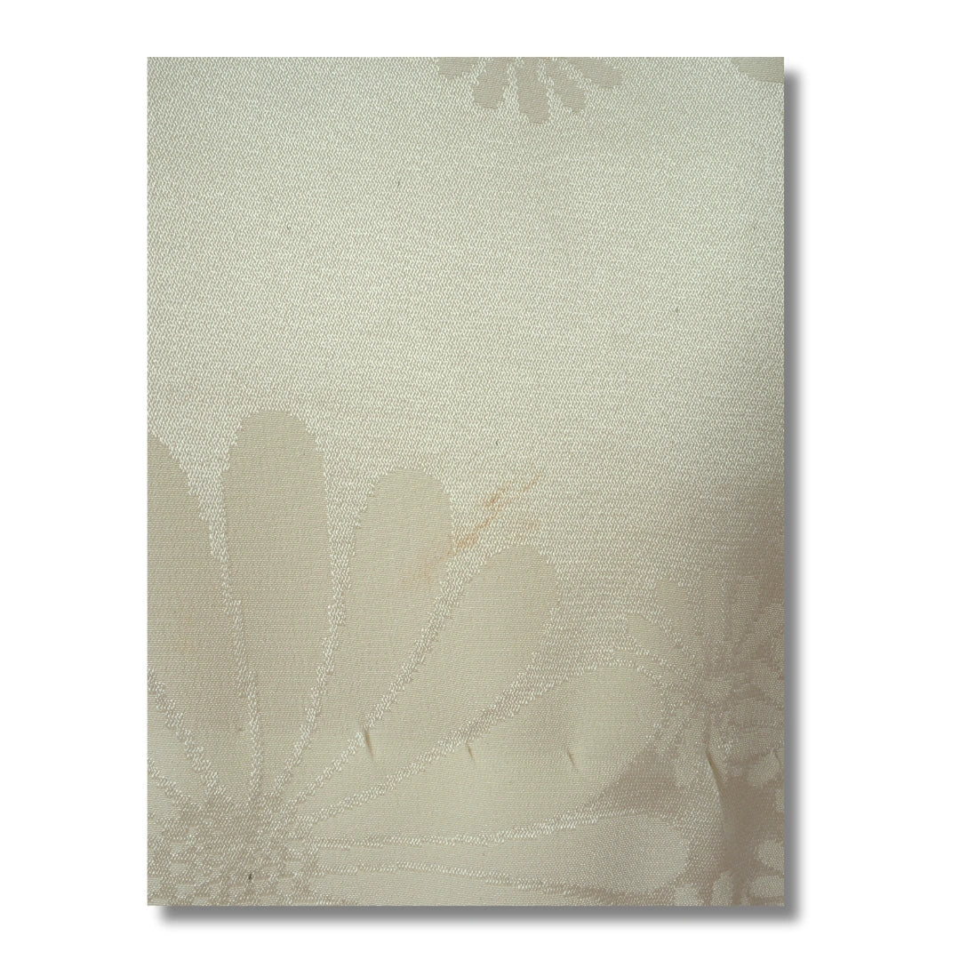 Vintage Damen-Juban in Cremeweiß mit Chrysanthemenmuster