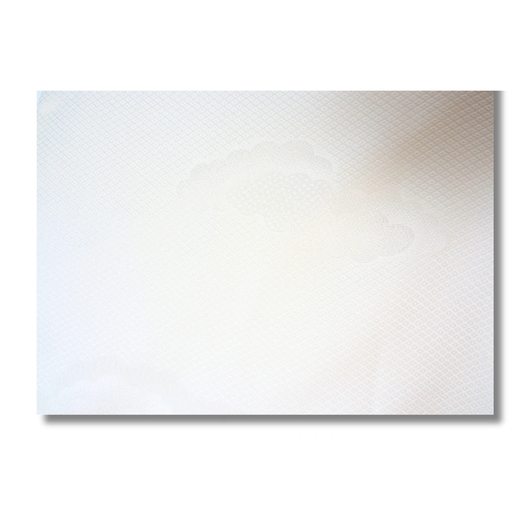 Vintage Damen Naga-Juban Creme mit Wolken