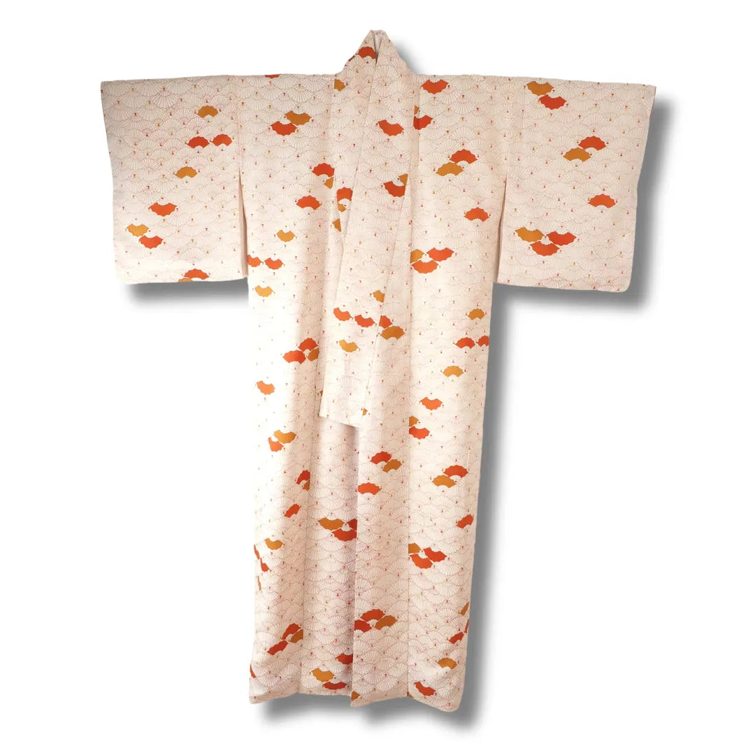 Vintage Komon Kimono creme mit orangefarbenem Fächermuster Vorderansicht
