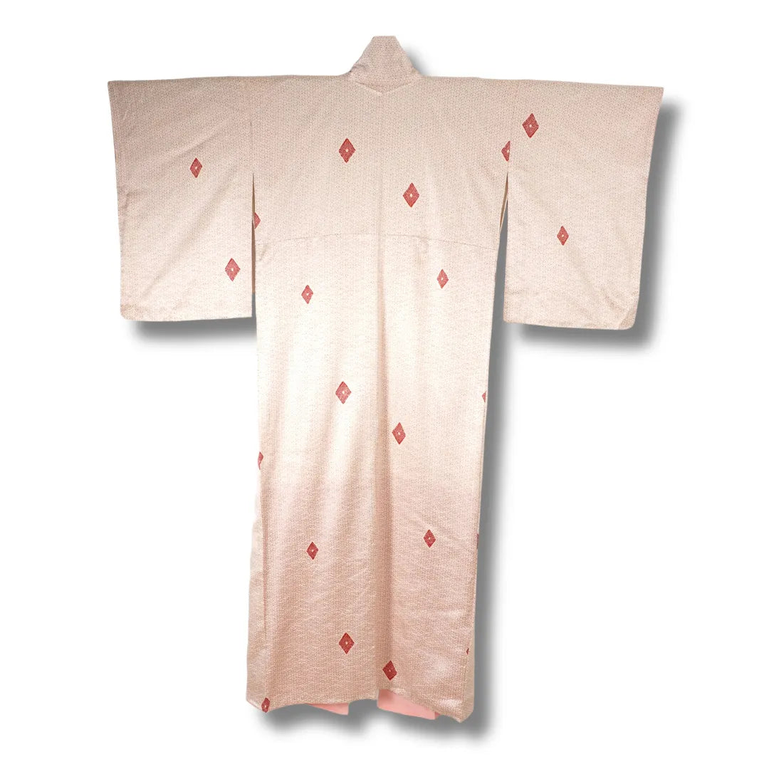 Rückseite des Kimono mit gleichmäßigem Muster