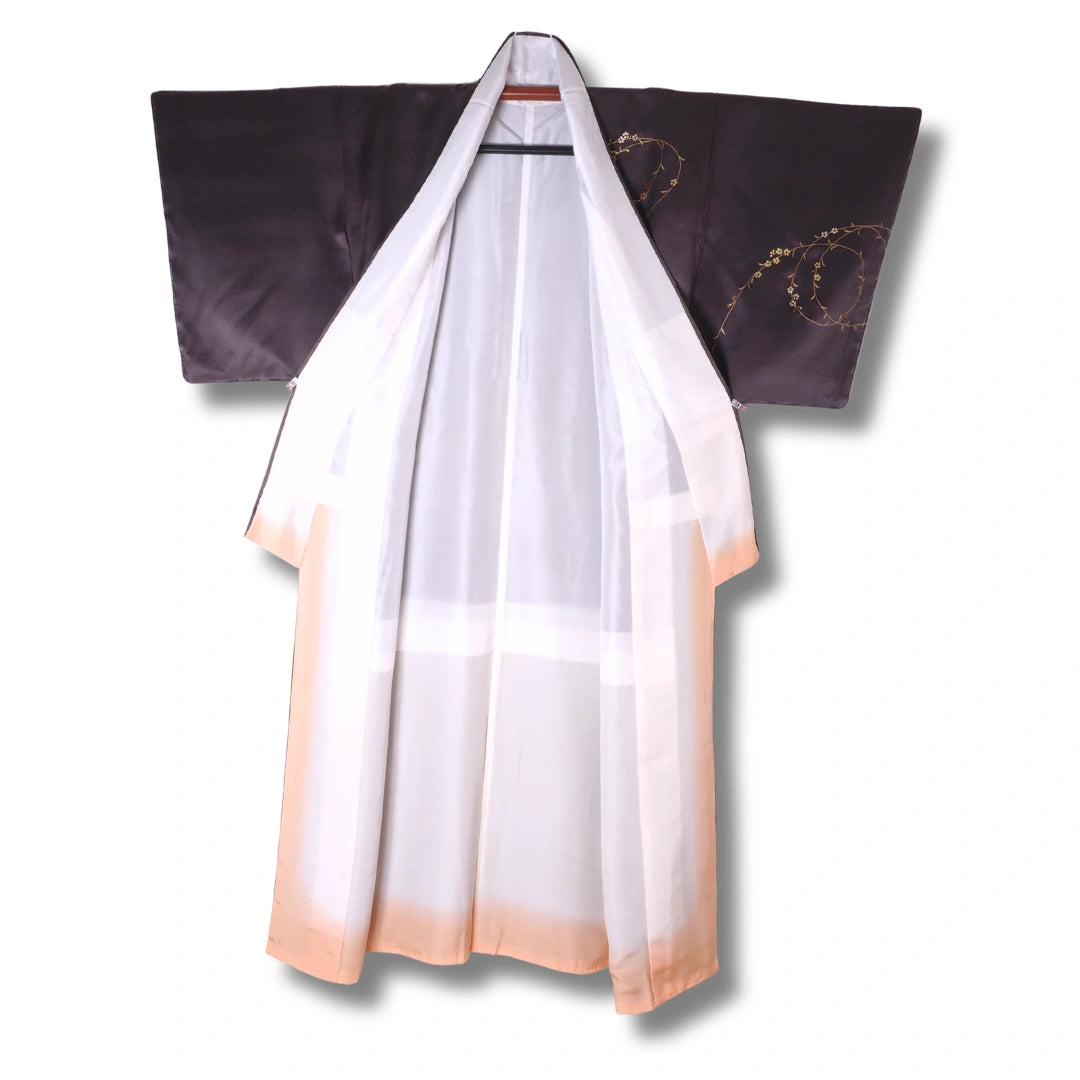 Innenansicht eines Homongi Kimono
