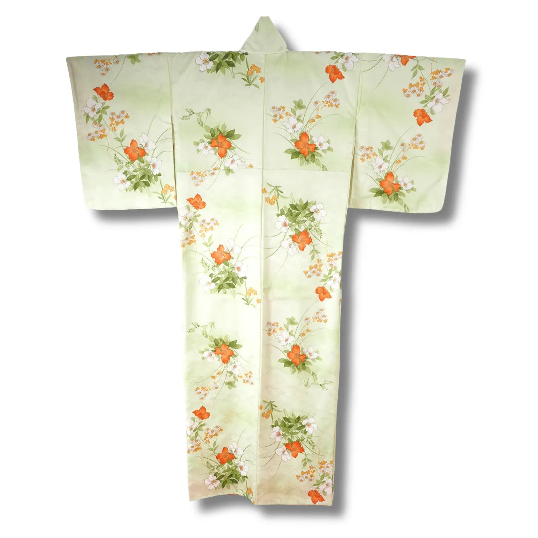 Rückansicht Kimono mit Blumenmuster