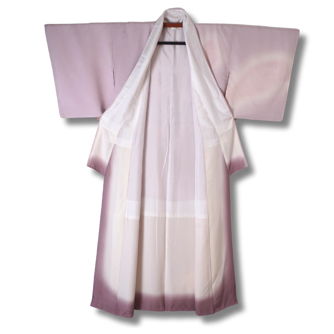 Vintage Kimono helllila mit weißen Blumen