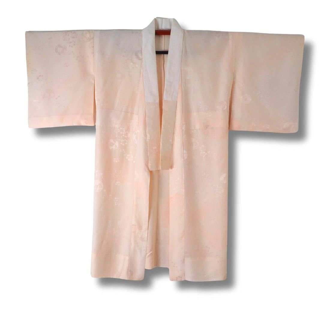 Vintage Damen Naga-Juban apricot mit Bällen