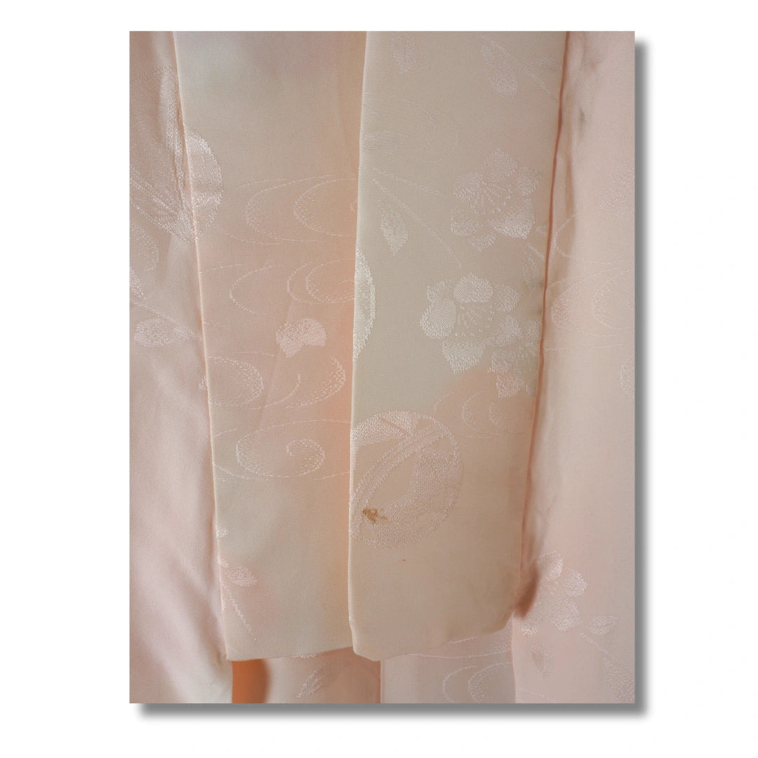 Vintage Damen Naga-Juban apricot mit Bällen