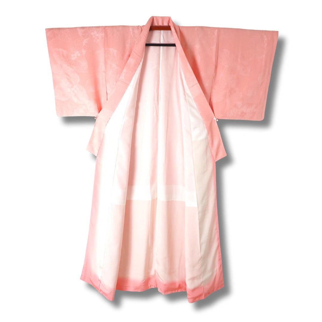 Vintage Iromuji Kimono in Hellrosa mit Blattmuster