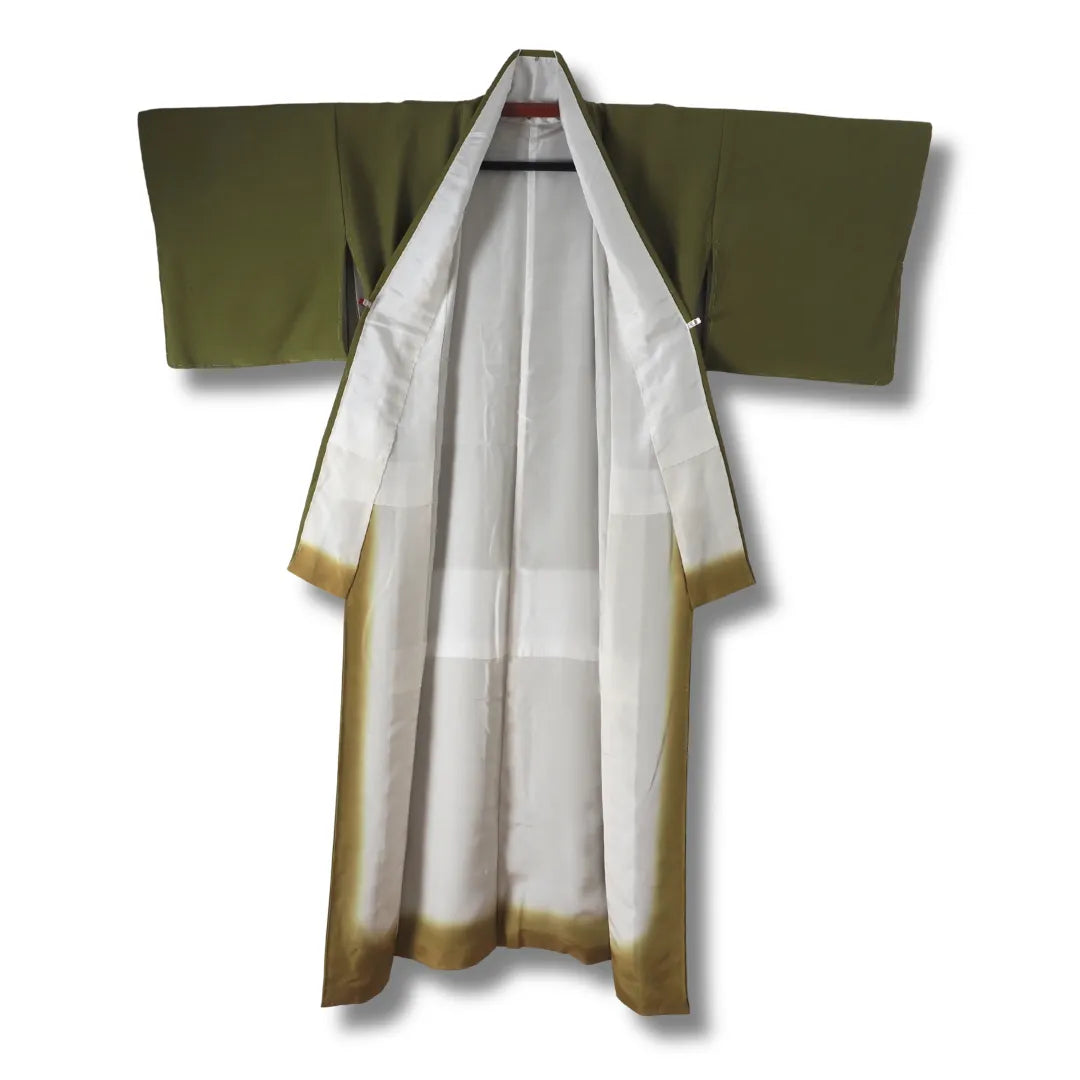 Innenansicht des Iromuji Kimono mit hellem Innenfutter