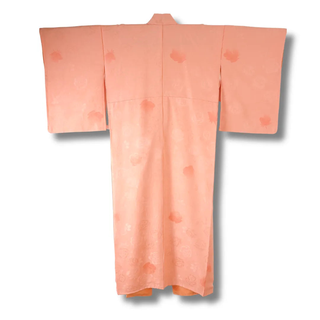 Rückansicht Iromuji Kimono in Lachsrosa