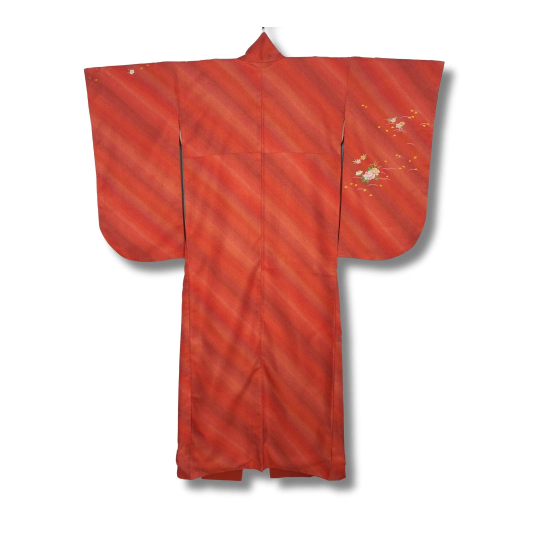 Vintage Damen Kimono mit Pfingstrosen und Kirschblüten Rot #farbe_Rot