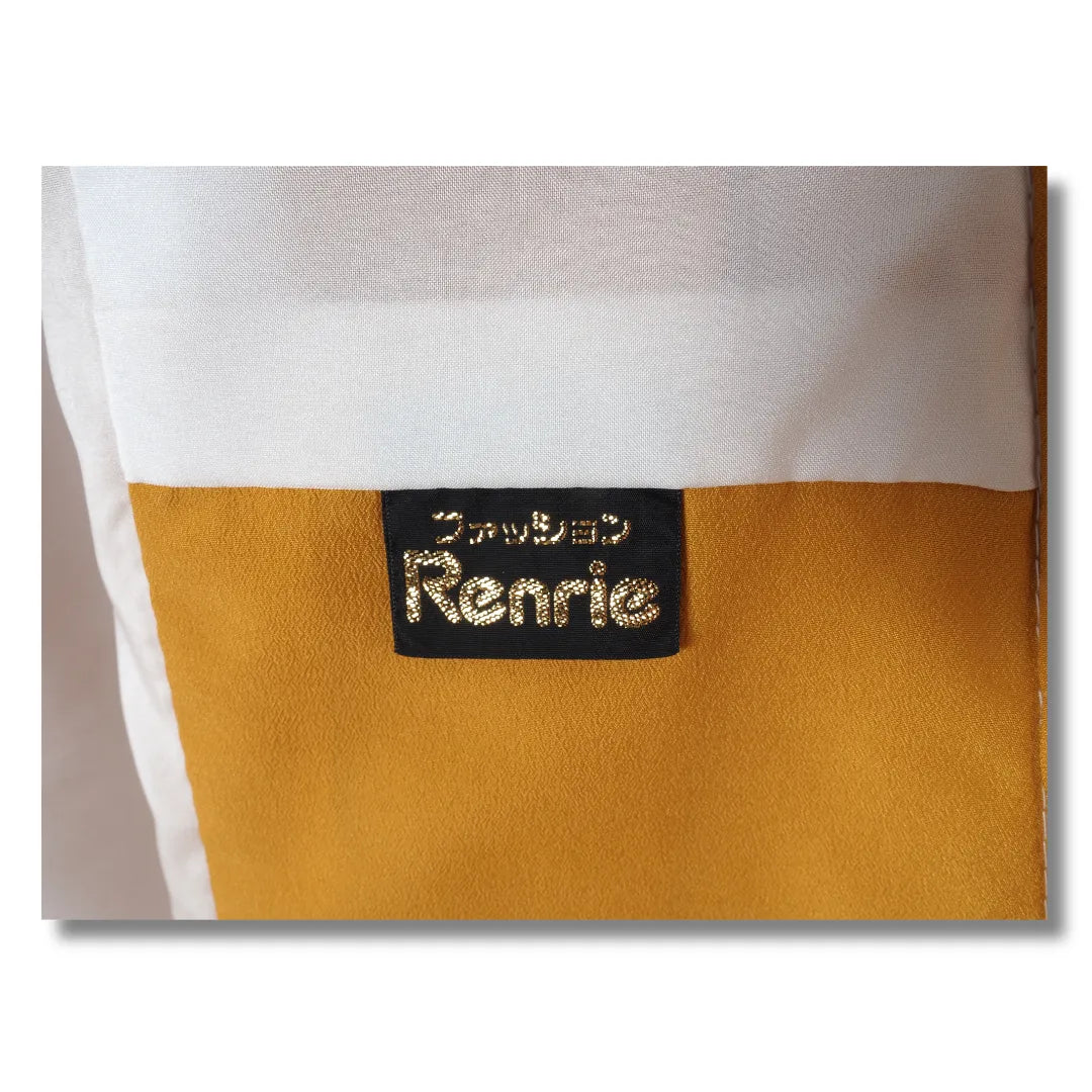 Detailaufnahme Etikett im Kimono