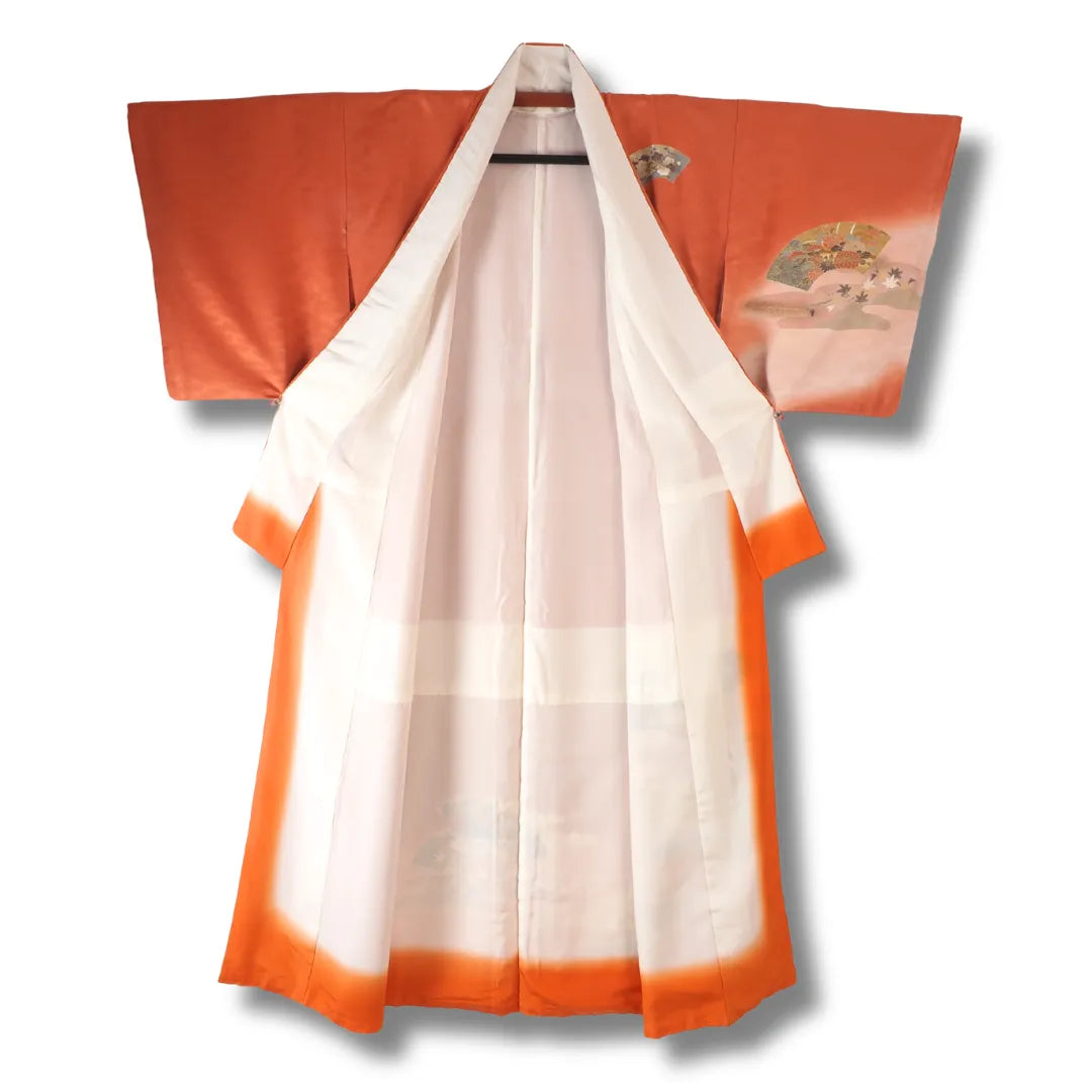 Innenansicht Kimono mit hellem Innenfutter