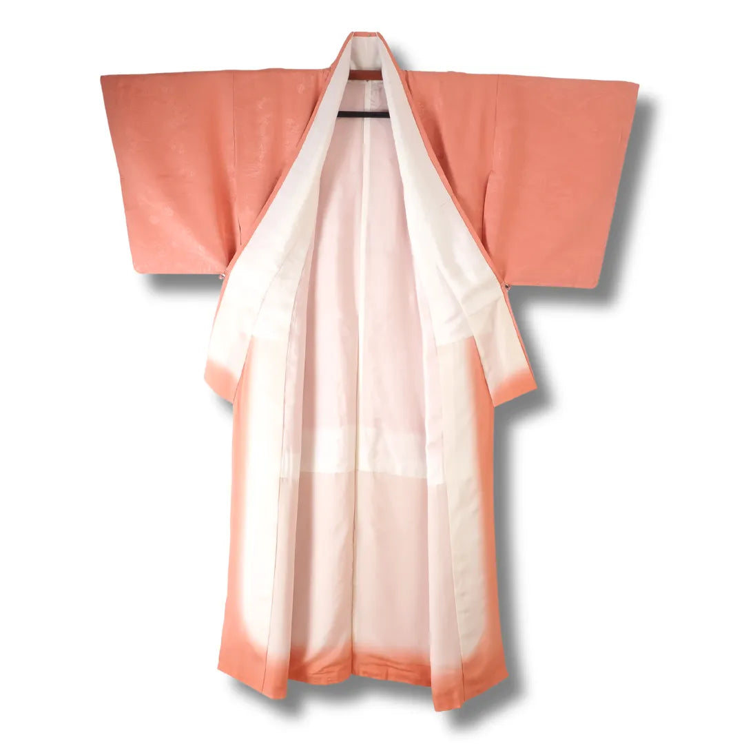 Kimono geöffnet mit sichtbarem Innenfutter (weiß und Pfirsich)