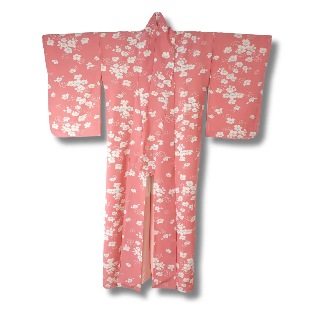 Vintage Damen Kimono pfirsichfarben mit hellem Blumenmuster Vorderansicht