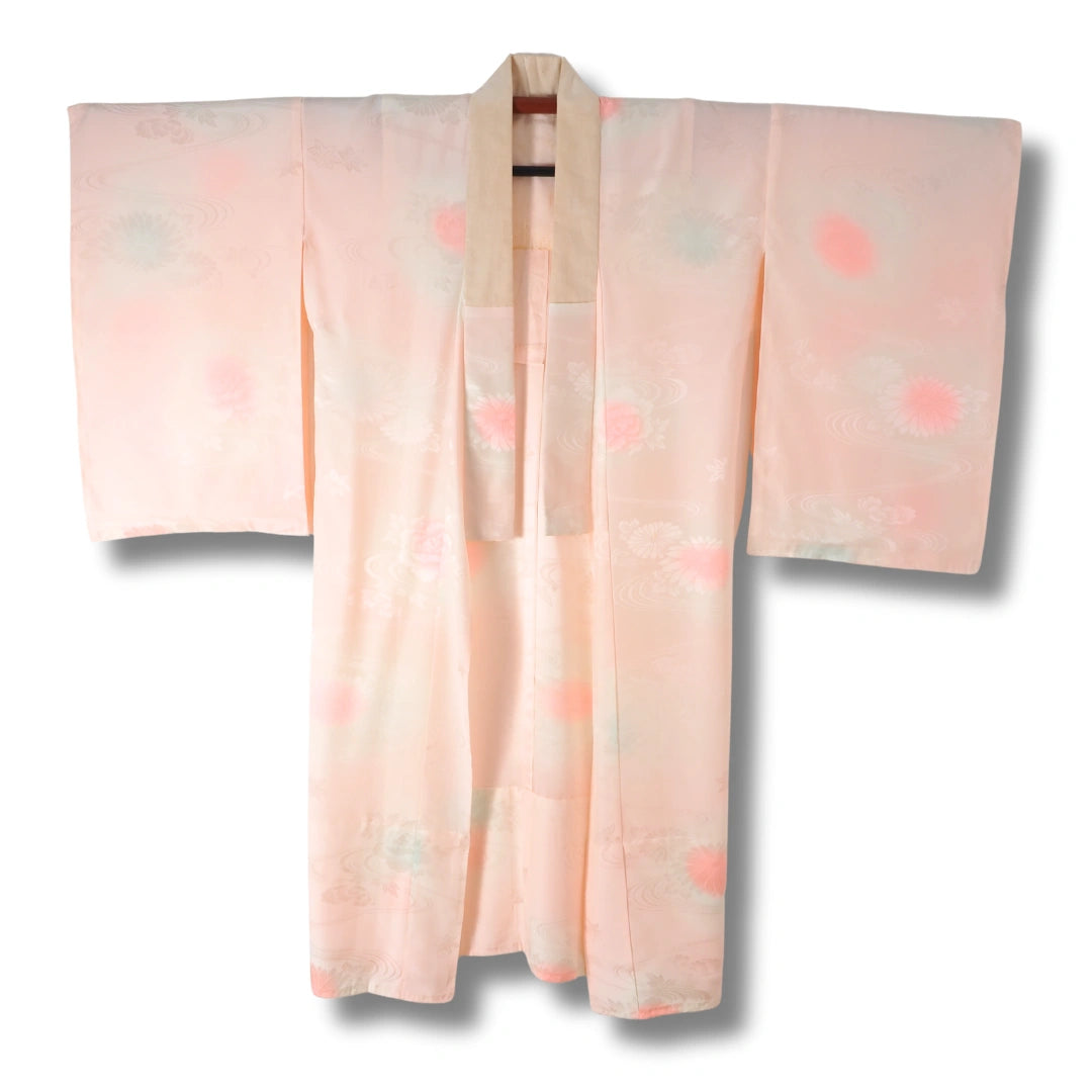 Vintage Damen Naga Juban rosa mit Pastell-Blüten