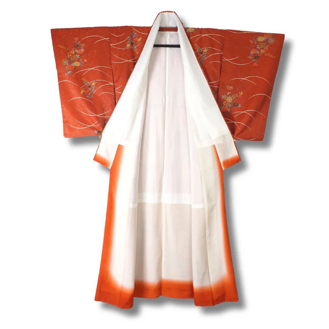 Innenansicht des Kimono mit hellem Futter