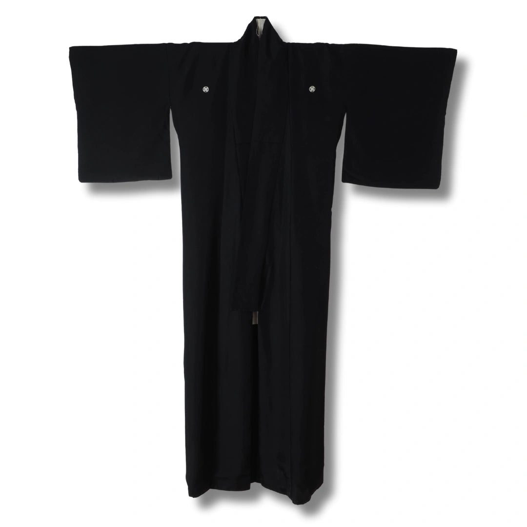Vintage Mofuku Kimono in Schwarz mit weißem Kamon