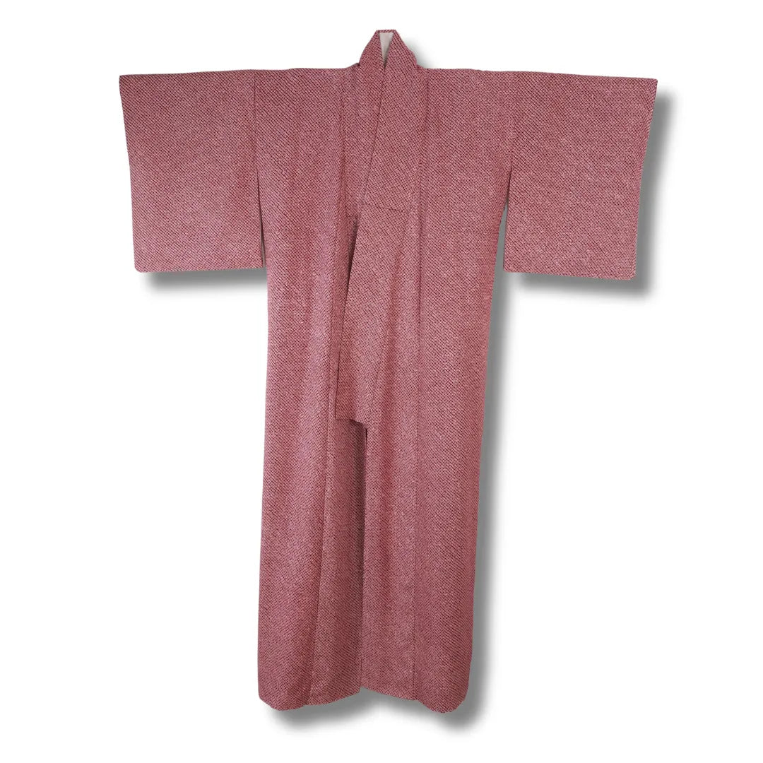 Vintage Damen Shibori-Kimono in Bordeaux mit weißem Rautenmuster, Frontansicht