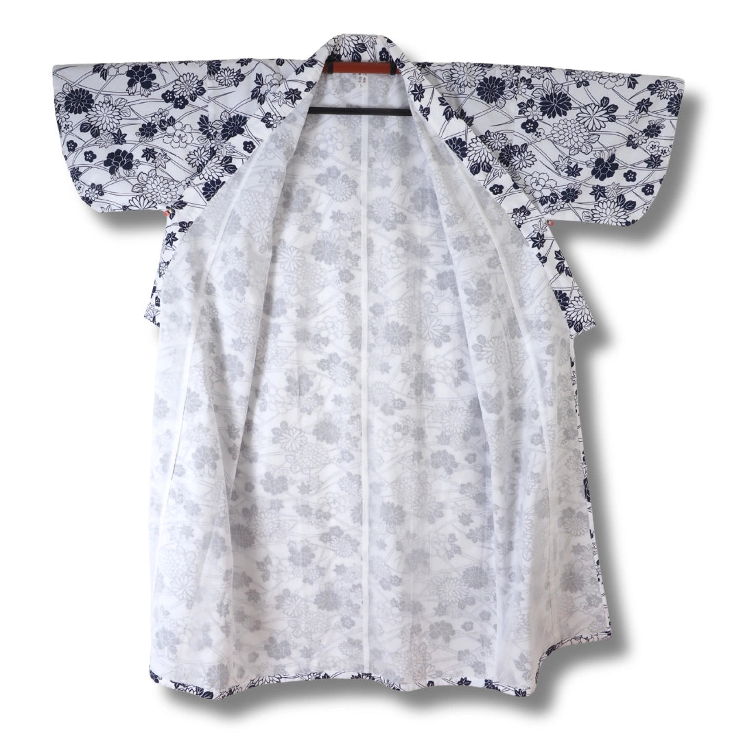 Innenansicht eines Vintage Yukata