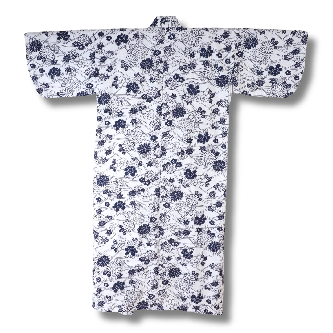 Rückseite eines blau weißen Yukata