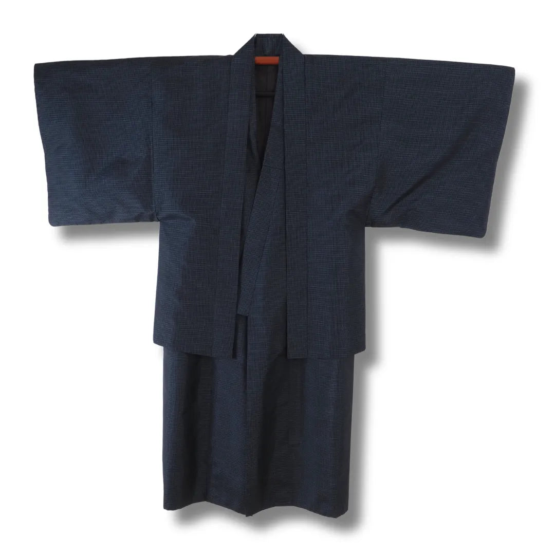 Vintage Herren-Ensemble aus Japan in Nachtblau, Kimono mit Haori, Frontansicht