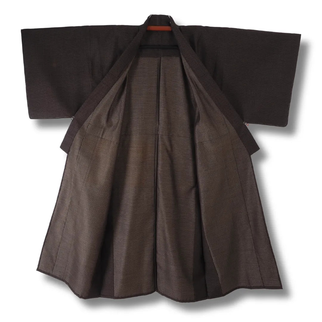 geöffneter Kimono in Braun mit braunem Innenfutter