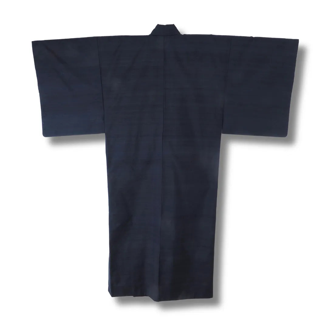 Rückansicht des Vintage Herren Kimono in Dunkelblau