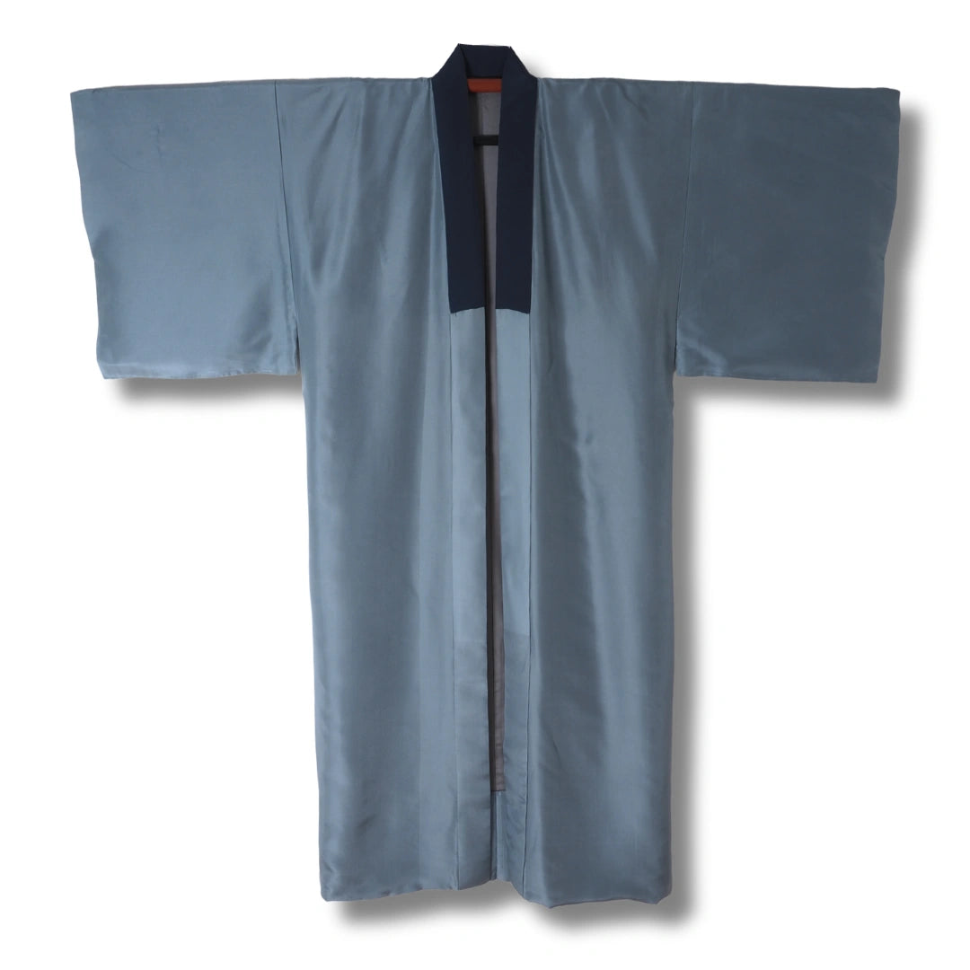 Vintage Herren Juban Hellblau mit Bergmotiv