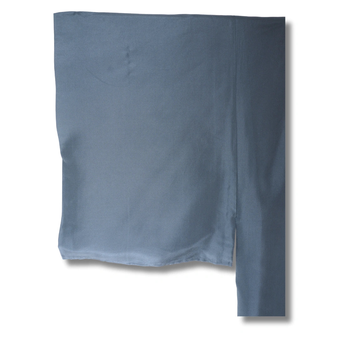 Vintage Herren Juban Hellblau mit Bergmotiv