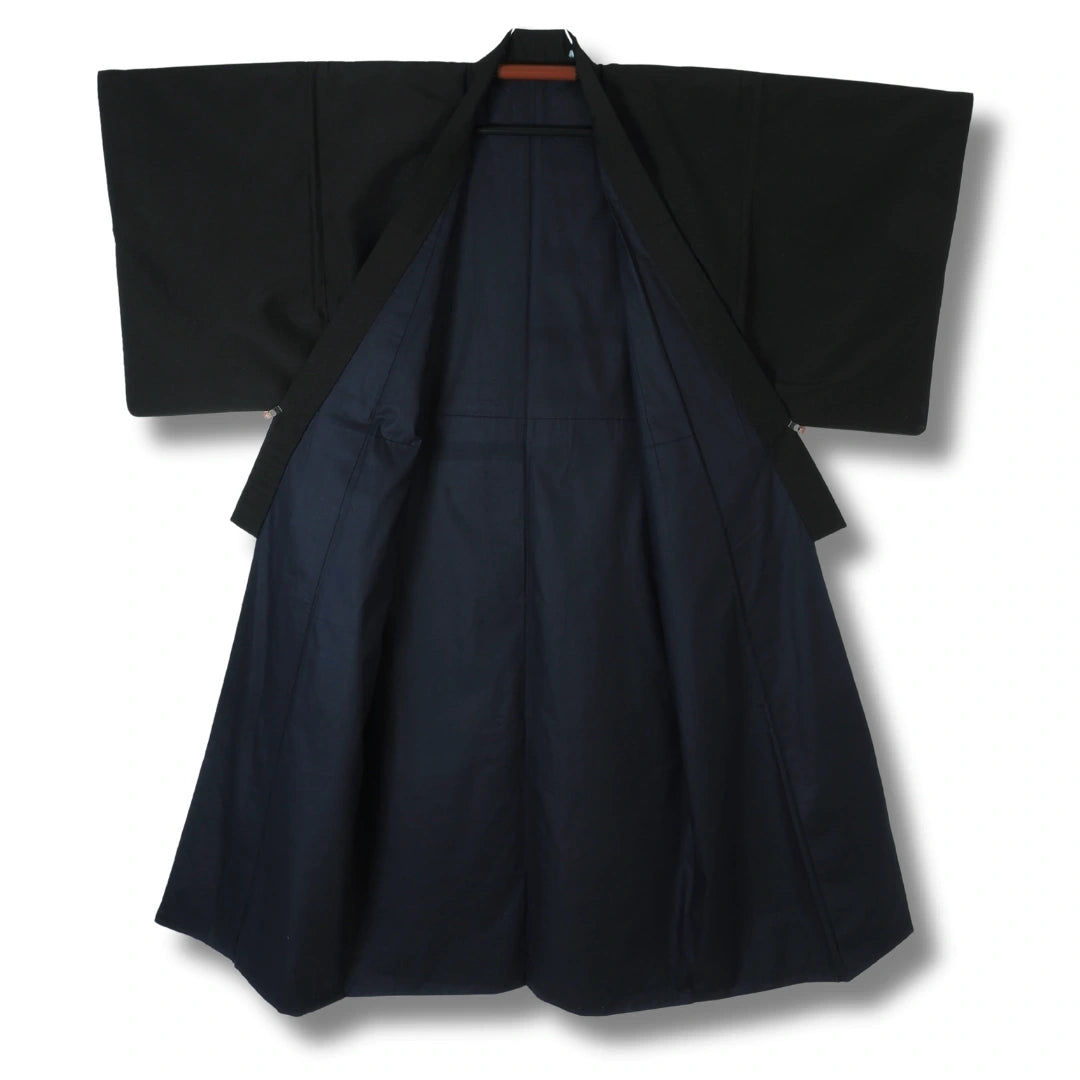 Vintage Herren Kimono – Schwarz mit blauem Innenfutter