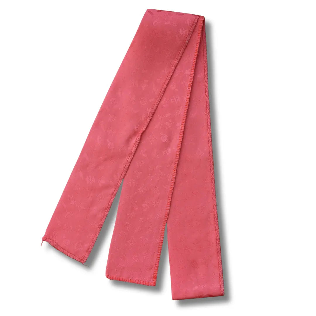 Rosafarbener Vintage Kasane Eri für Kimono mit dezent eingewebten japanischen Motiven