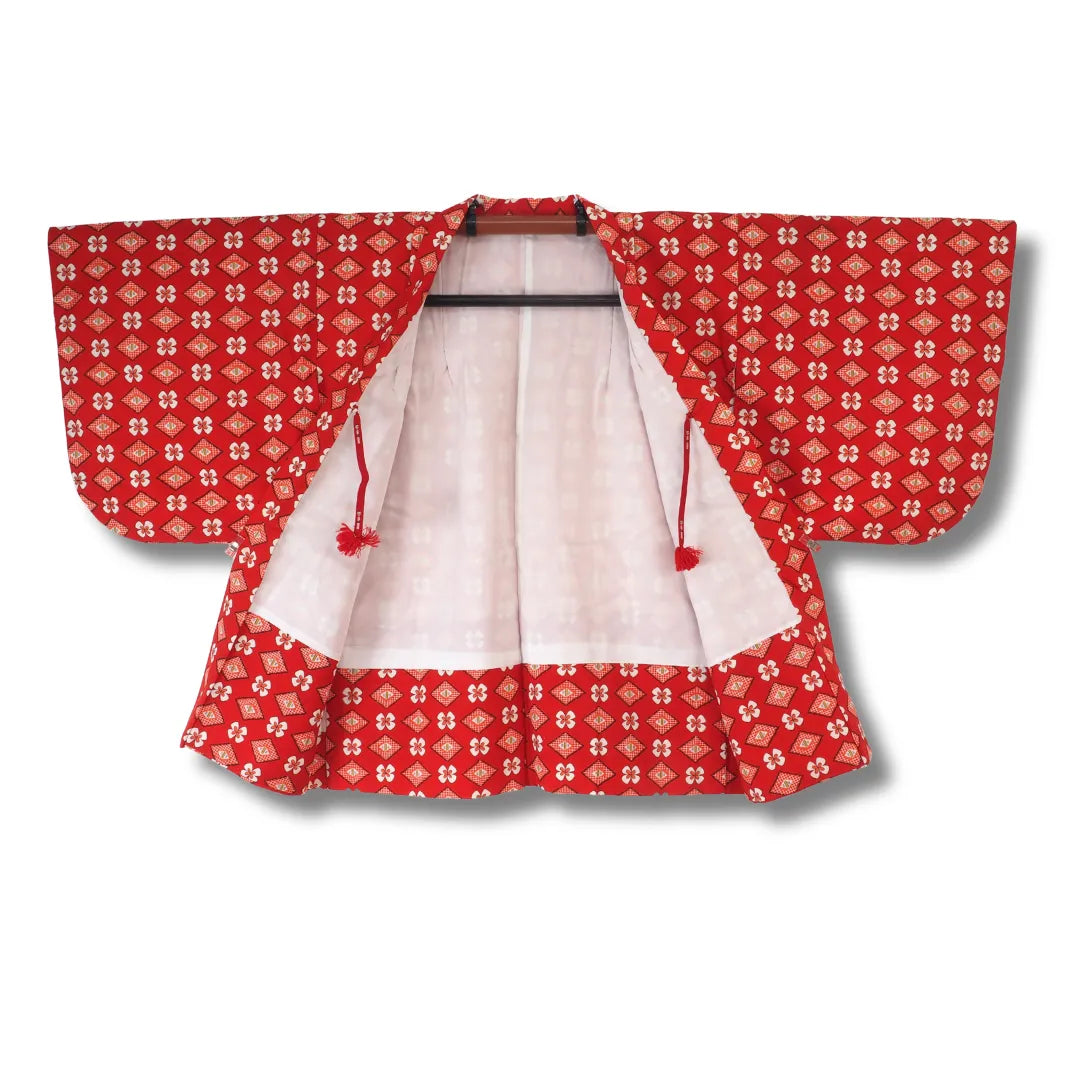 Vintage Kinder-Ensemble – Rot mit Weißen Blumen (Kimono & Haori inkl. Haori-Himo)
