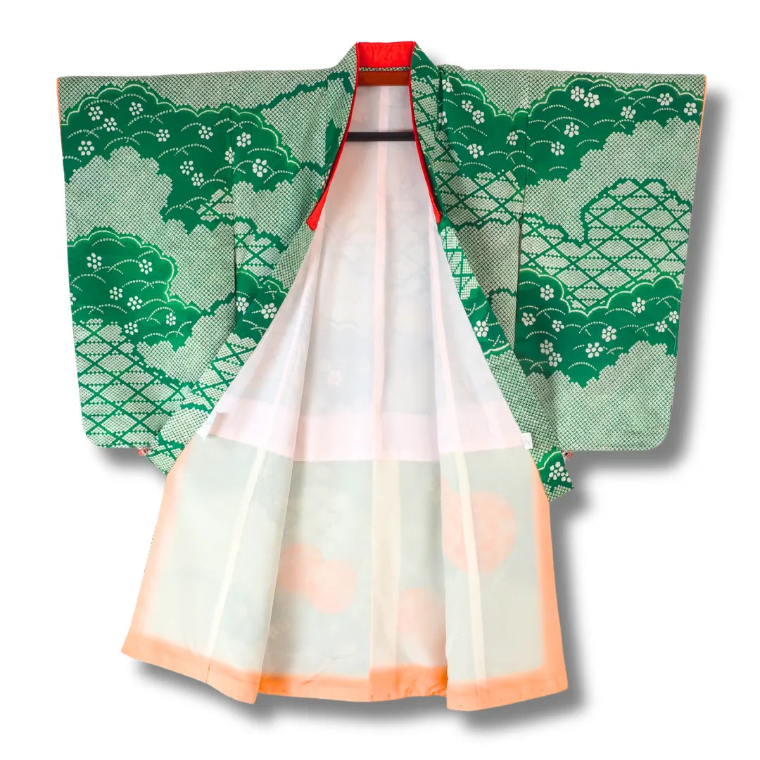 Vintage Kinder-Furisode-Kimono – Grün mit Goldener Stickerei Gr. 110 bis 128