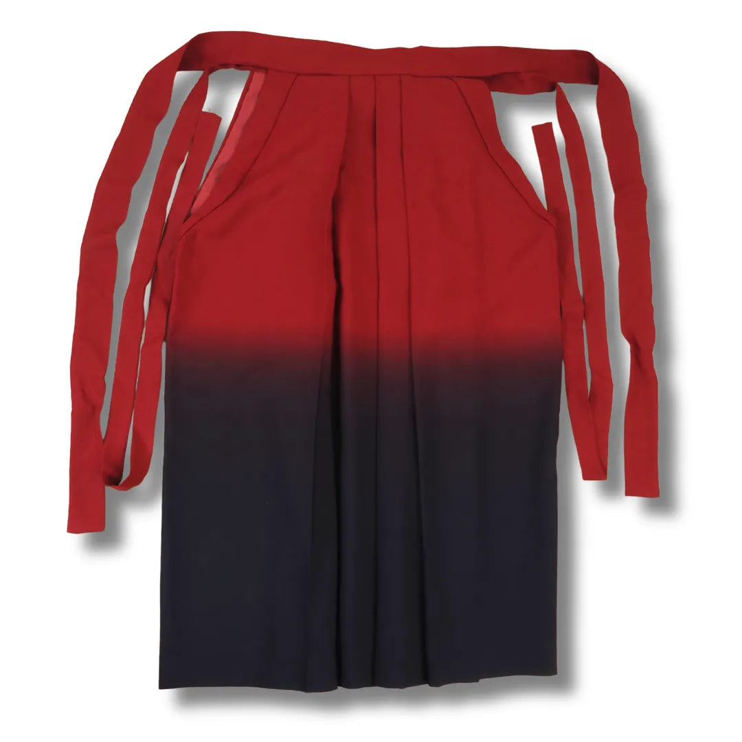Zweifarbiger Hakama mit langen Bindebändern, Rückansicht
