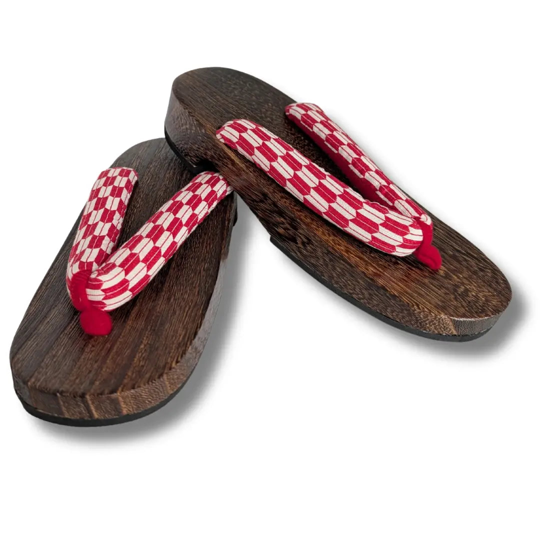 Japanische Damen Geta aus dunkelbraunem Paulownia Holz mit rot-weißen Yagasuri Stoffriemen, Größe 24 cm