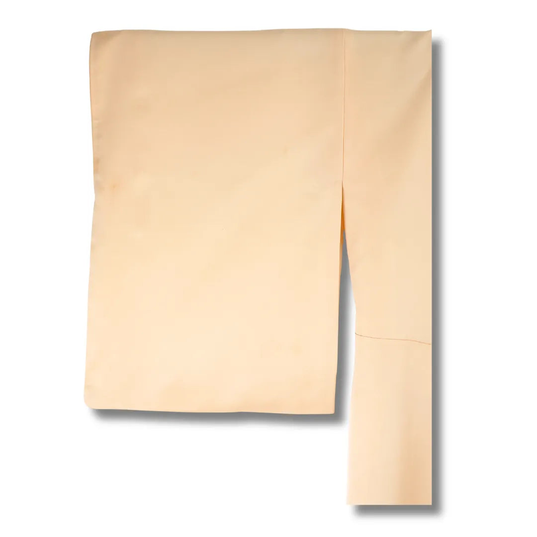 Ärmelansicht des cremefarbenen Tomesode-Kimono mit Ärmel