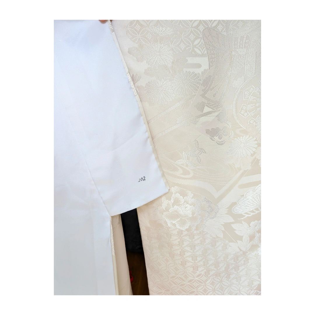 Vintage Iro-Uchikake Kimono weiß