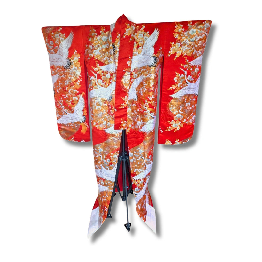Vintage Iro-Uchikake Kimono in Rot